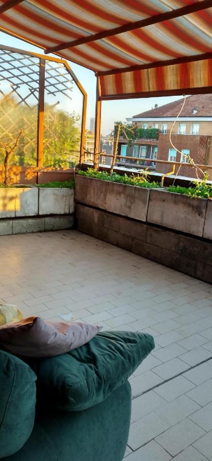 Meraviglioso Super Attico Con Terrazza Milano Exteriör bild